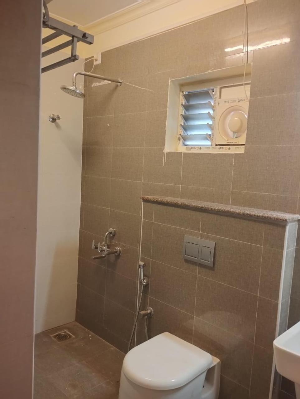 A.R Residency Hotel Chennai Bagian luar foto
