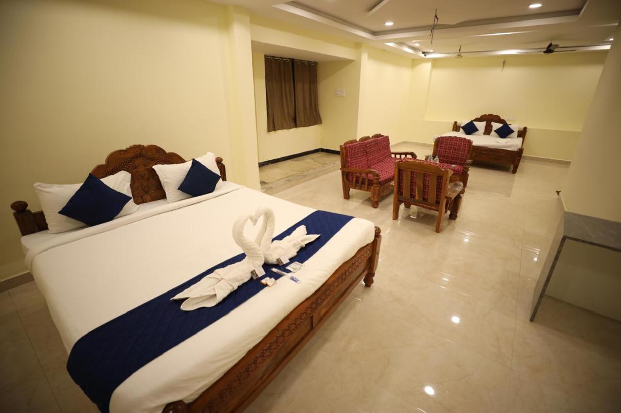 A.R Residency Hotel Chennai Bagian luar foto